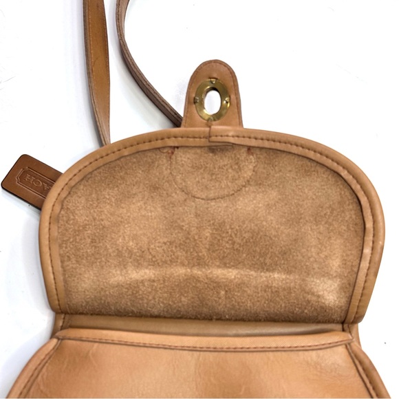Vintage Coach Post Pouch - Camel - Picture 8 of 15